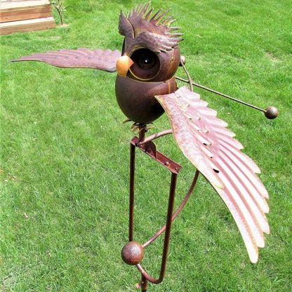 Whimsical Windcatcher: Artistic Outdoor Bird Decor