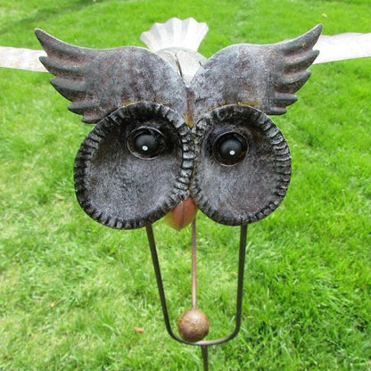 Whimsical Windcatcher: Artistic Outdoor Bird Decor