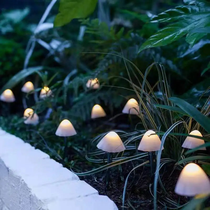Mushroom-Shaped Garden Lights Powered by Solar Energy