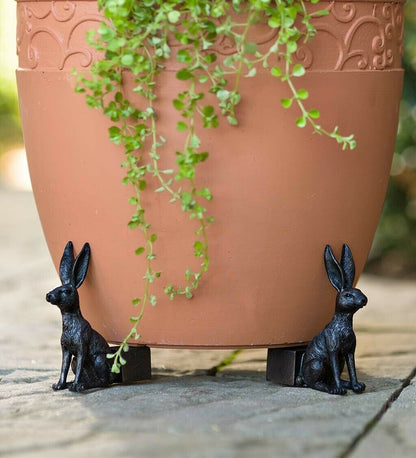 Decorative Pot Feet for Labradors | Frost-Resistant Design for Better Drainage