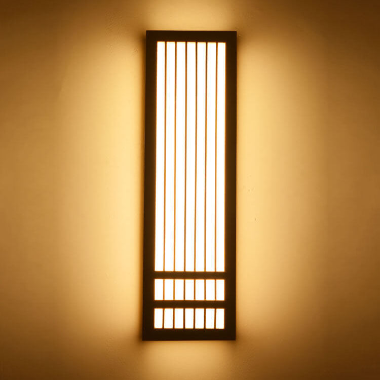 Minimalist Solid Wood LED Wall Light Fixture – Elegant Design