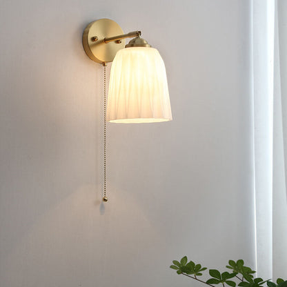 Modern Wall Sconce Light in Brass and Glass Design