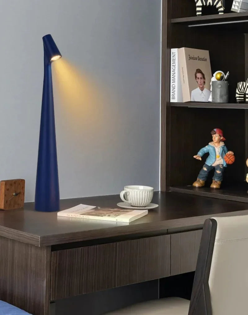 Wireless Rechargeable Table Lamp – Modern Design for Cozy Lighting