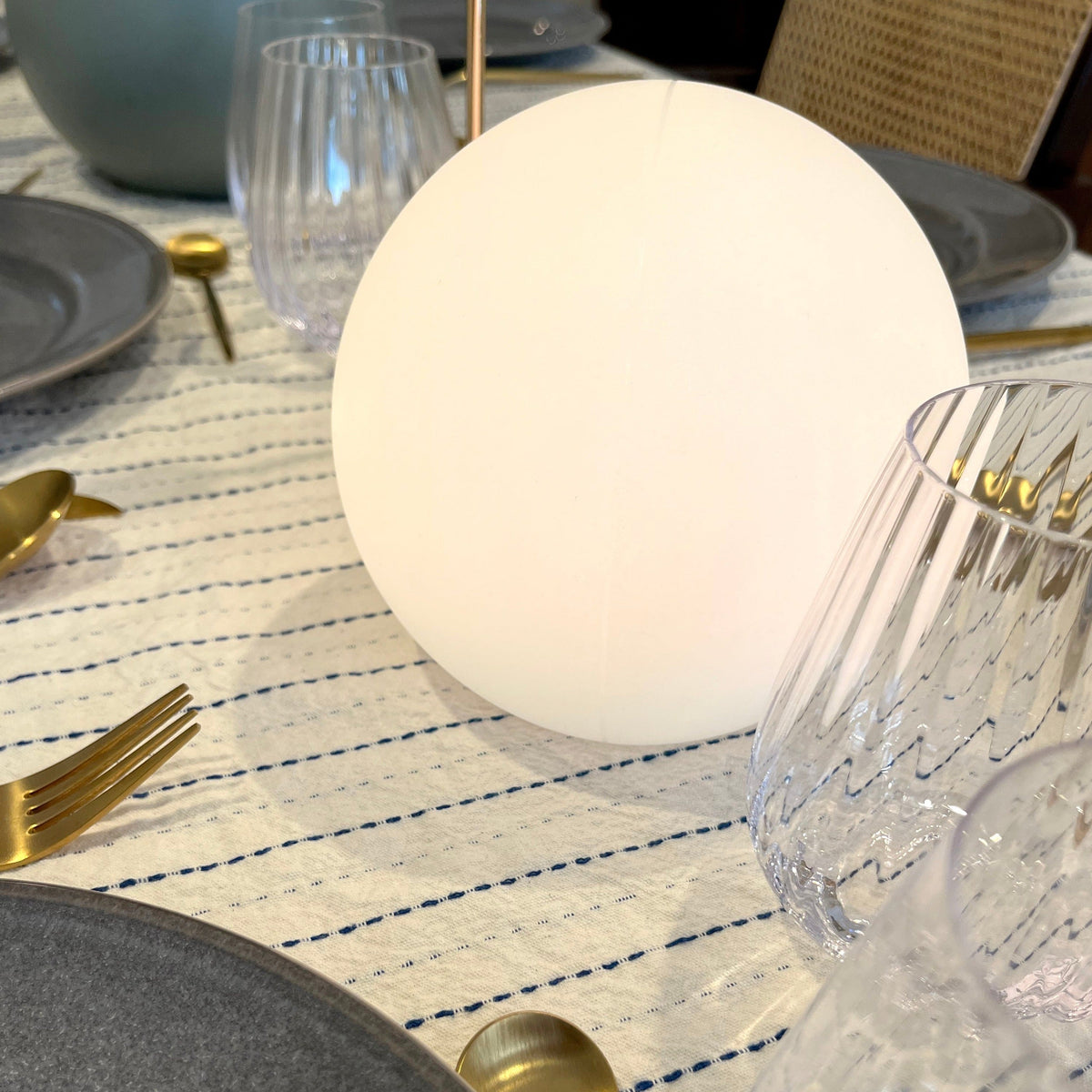 Versatile Color-Adjustable Orb Lamp with Remote Control