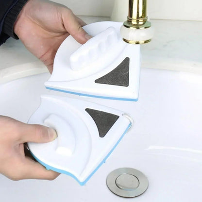 Dual-Sided Magnetic Window Cleaner with Microfiber Pads for Synchronized Cleaning