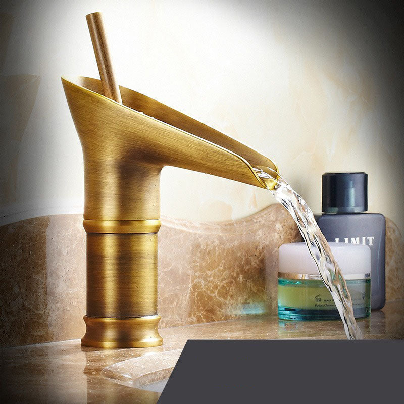 Antique Brass Bathroom Faucet – Single Handle Basin Mixer Tap in Black or Gold