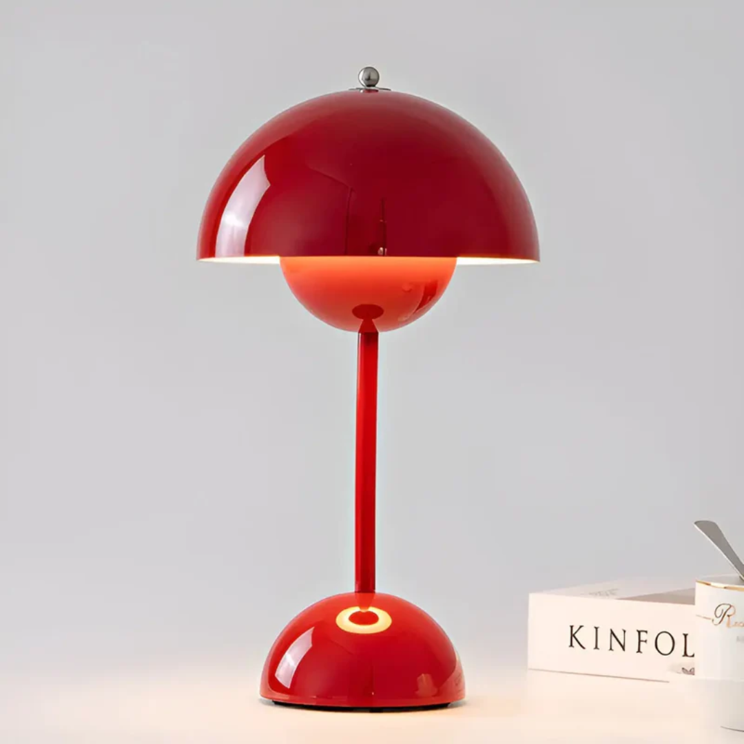 Adjustable Wireless Table Lamp – Chic Design for Cozy Lighting