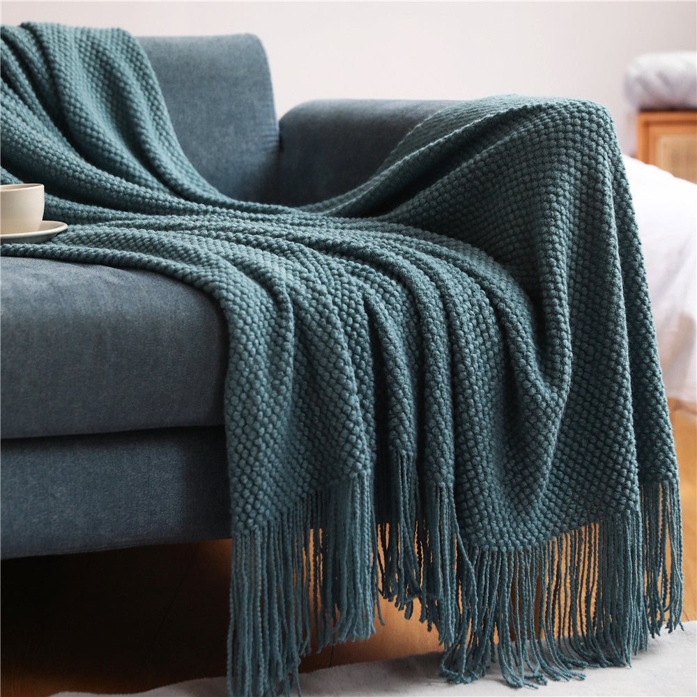 Cozy Knitted Throw Blanket – Soft for Year-Round Use in Living Room or Bedroom
