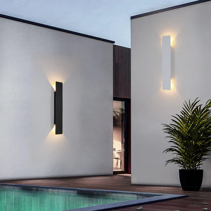 Contemporary Outdoor Wall Light with LED – Minimalist Design