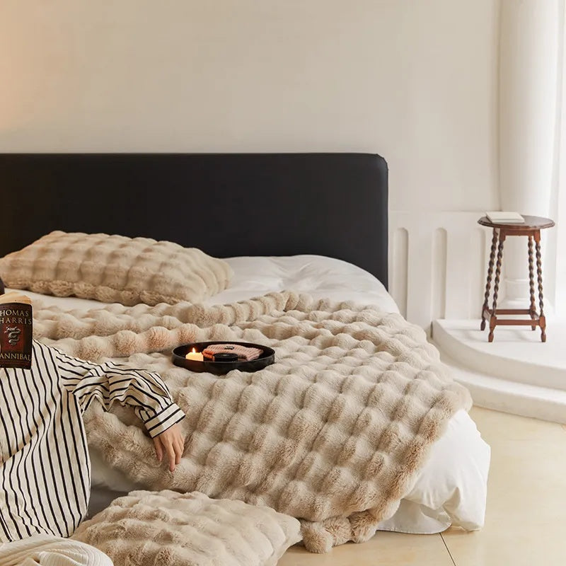Cozy Throw Blanket for Winter Warmth