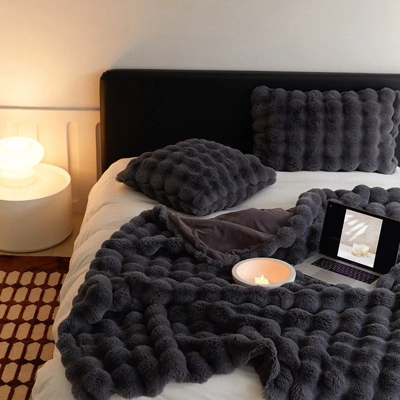 Cozy Throw Blanket for Winter Warmth
