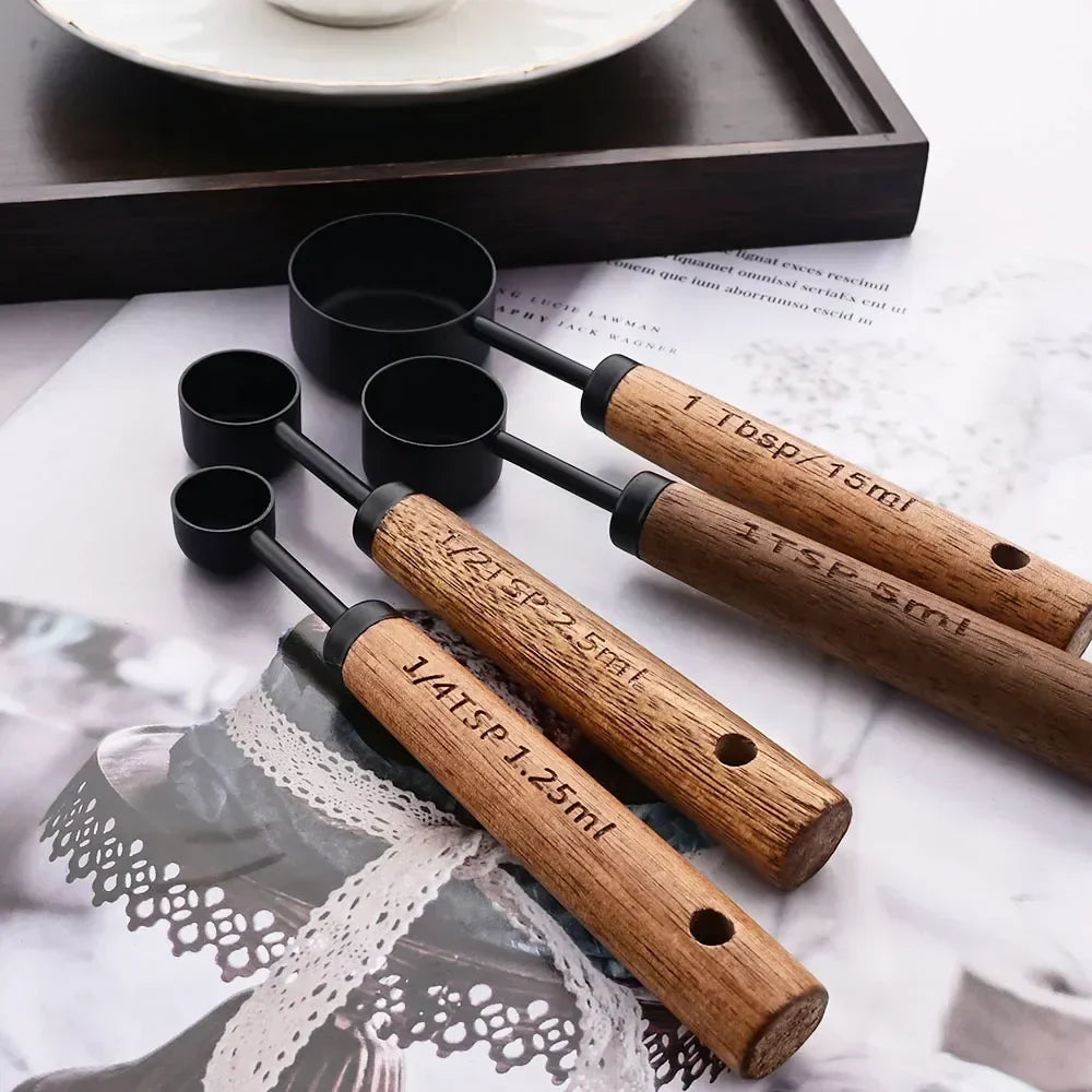 Precision Measuring Set with Wooden Handles – 8-Piece Collection