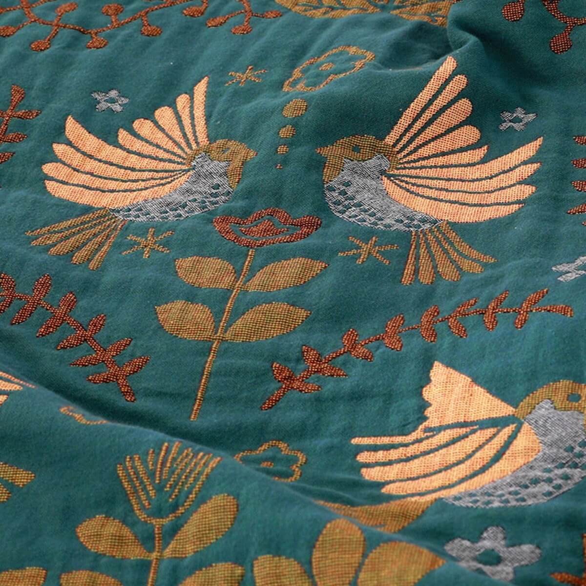 Cozy Reversible Throw Blanket with Scandinavian Bird Pattern for All Seasons