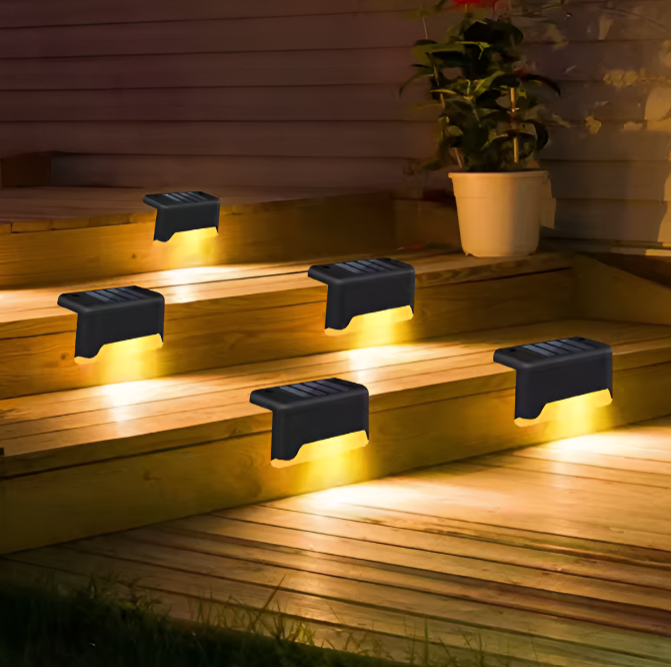Outdoor Solar Lights for Fences and Railings