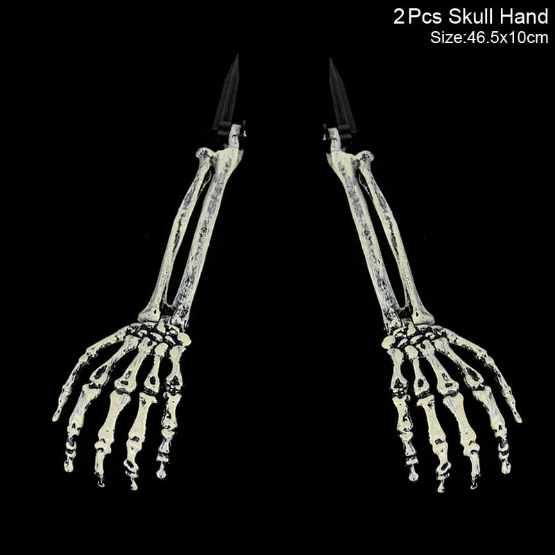 Eerie Life-sized Skull Decoration with Realistic Bone Texture