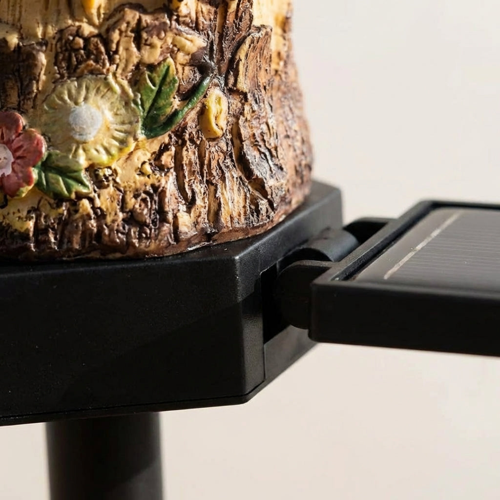Weatherproof Outdoor Accent Light Featuring Fun Animal Design