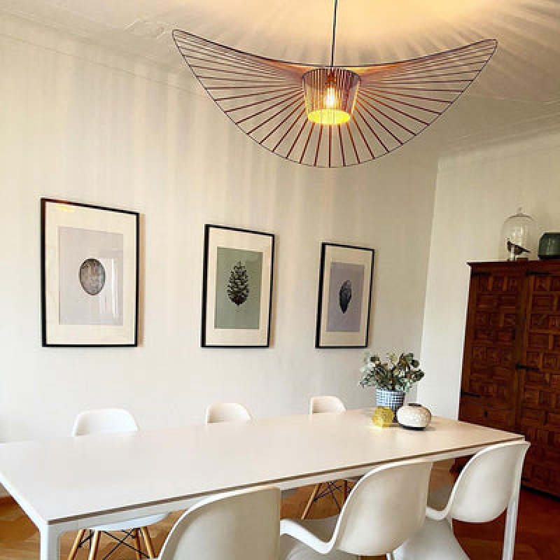Contemporary LED Hanging Light Fixture for Industrial Spaces