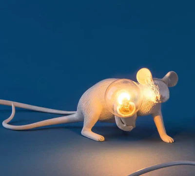 Unique Mouse-Shaped Table Lamp with Warm Light - Playful Decor for Creative Areas