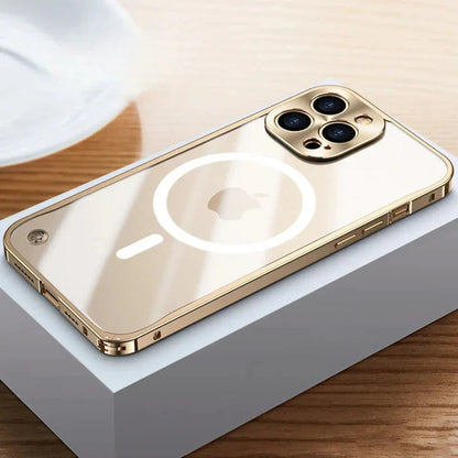 Transparent MagSafe iPhone 15 Case - Lightweight Everyday Protection