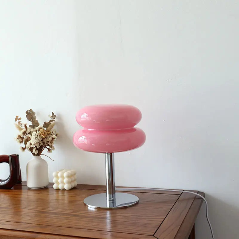 Minimalist Table Lamp with Coastal Design