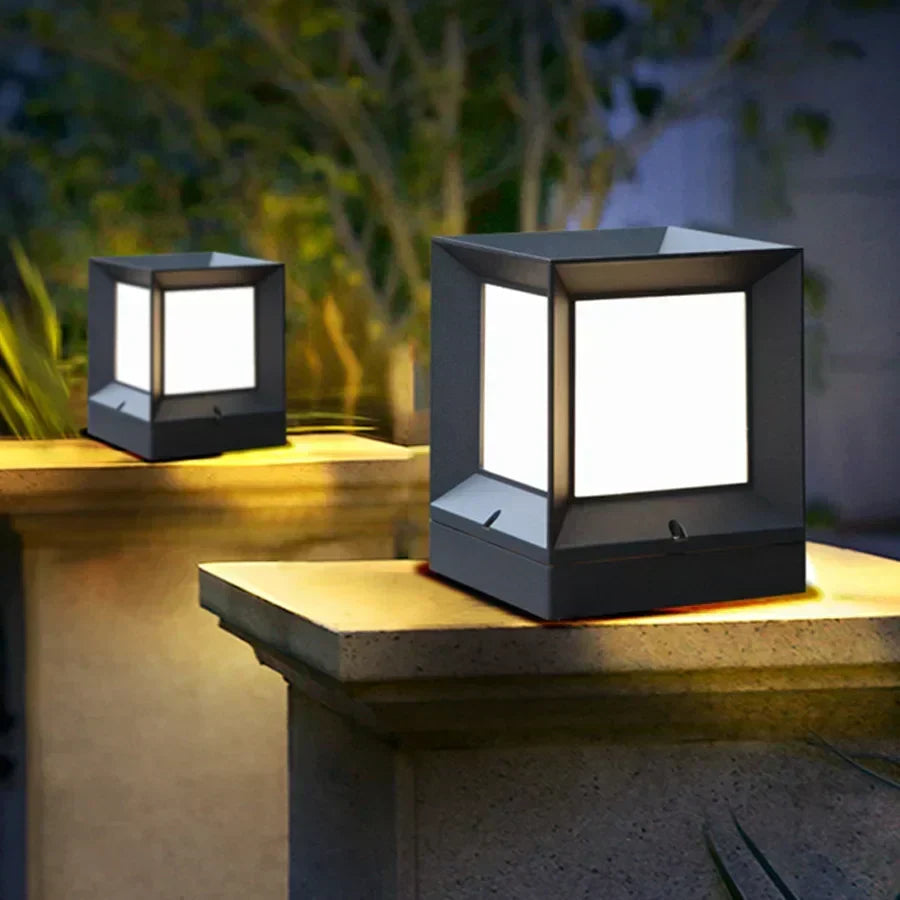 Contemporary Garden Post Light Fixture