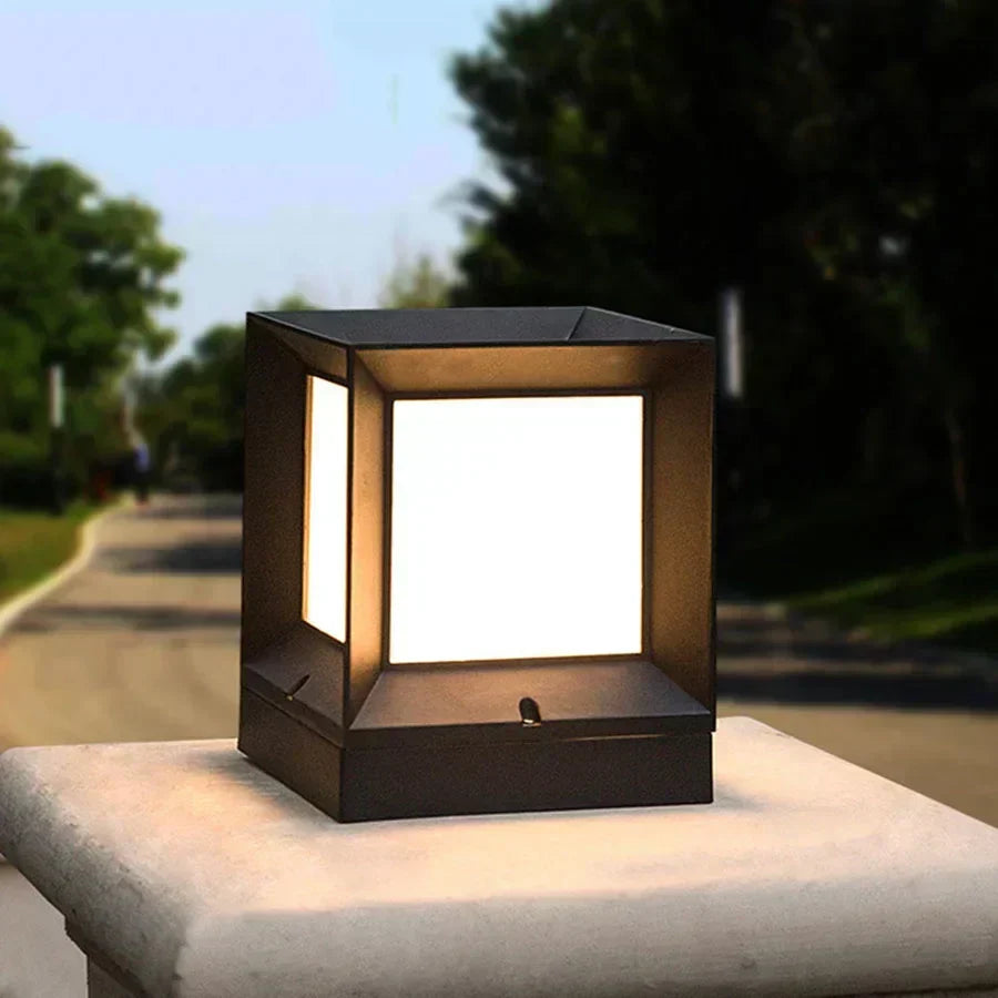 Contemporary Garden Post Light Fixture