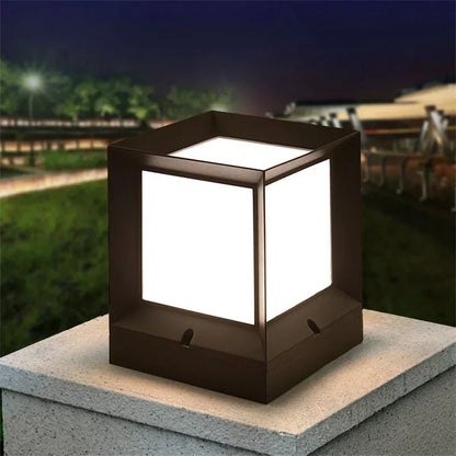 Contemporary Garden Post Light Fixture