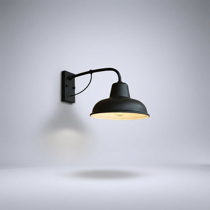 Classic Outdoor Light Fixture with Weatherproof Construction | Timeless Vintage Design