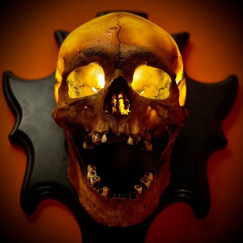 Gothic Glow Skull Lamp with Sound Effects