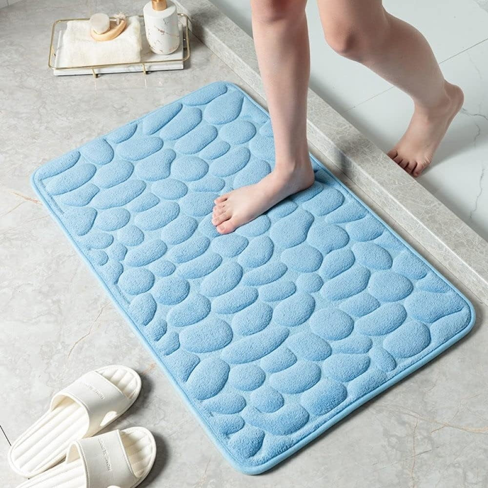 Quick-Drying Bath Mat with Non-Slip Pebble Design