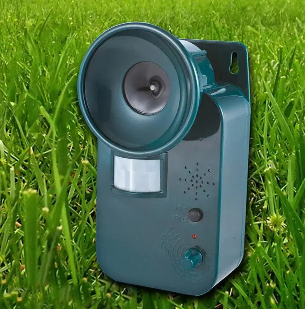 Smart Ultrasonic Animal Deterrent with Motion Activation
