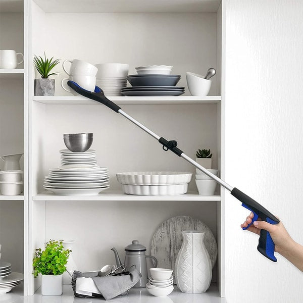 ReachEase Pro: Compact and Flexible Grabbing Tool