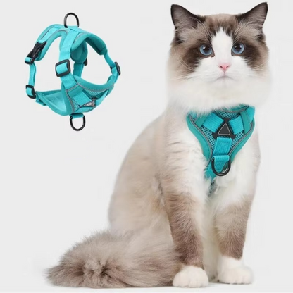 Adjustable Safety Harness and Leash for Cats with Reflective Safety Features