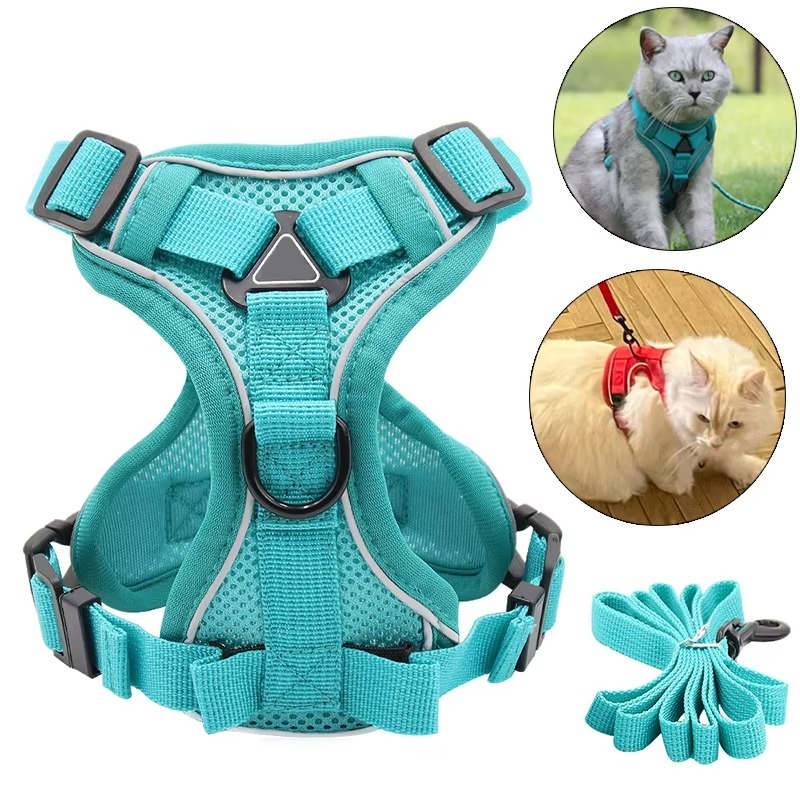 Adjustable Safety Harness and Leash for Cats with Reflective Safety Features