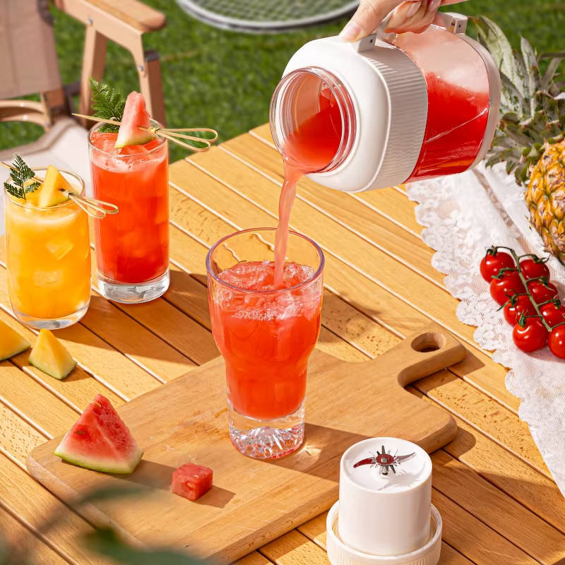 On-the-Go Smoothie Maker: Rechargeable Mini Blender with Strap
