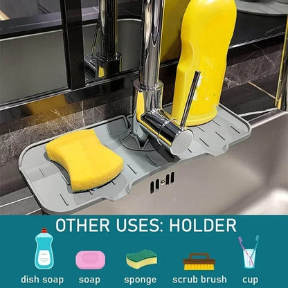Kitchen Splash Mat in Silicone with Drainage Channels and Elevated Edge