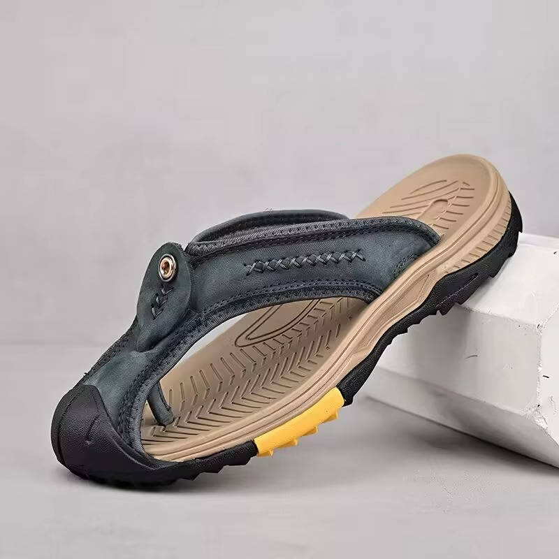 Men's Protective Closed Toe Sandals with Non-Slip Sole