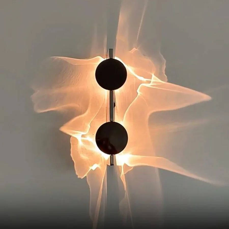 Rotating Head Wall Light with Adjustable Design and Reflective Metal Plate
