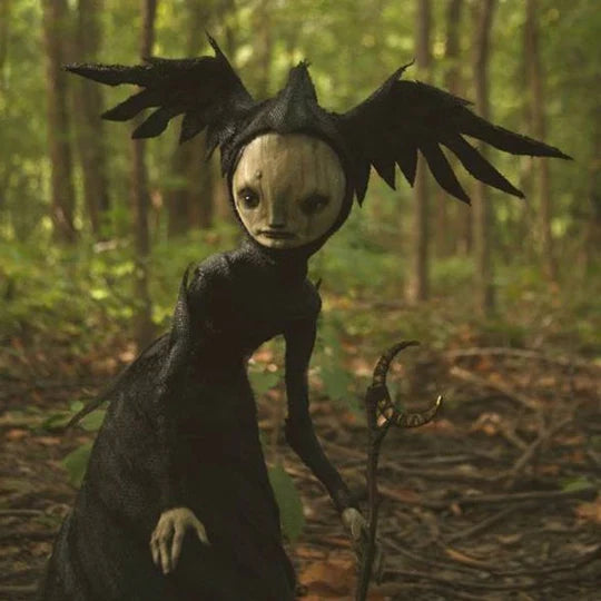 Enchanting Witch Figurines for a Spooky Halloween Vibe