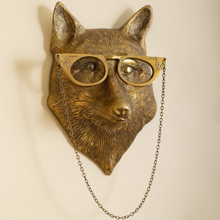 Whimsical Animal Head Wall Art for Vibrant Interiors