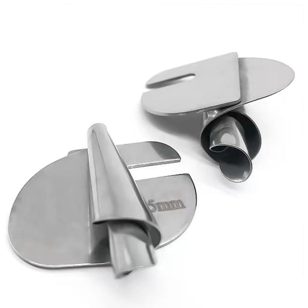 Professional Hemming Foot for Effortless Sewing