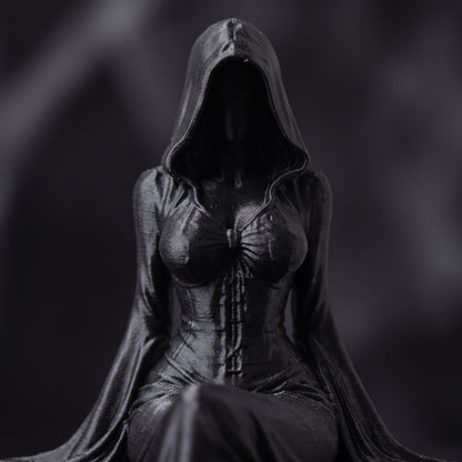 Gothic Style Shelf-Standing Figure for Desk Decoration