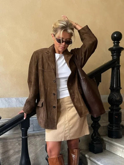 Elegant Faux Suede Jacket with Tailored Lapel and Pocket Design