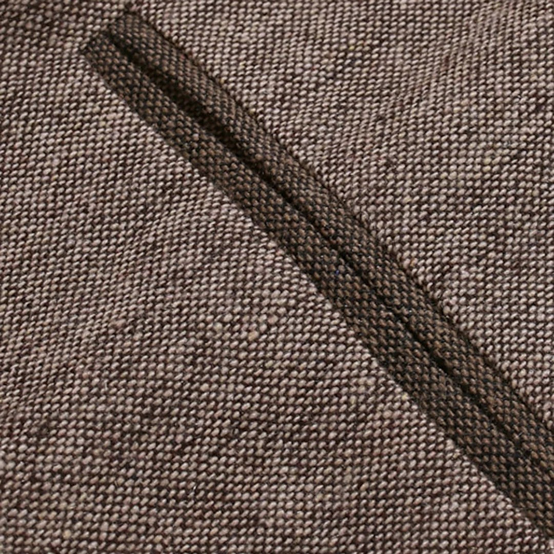 Versatile Sleeveless Layering Vest with Button Detail