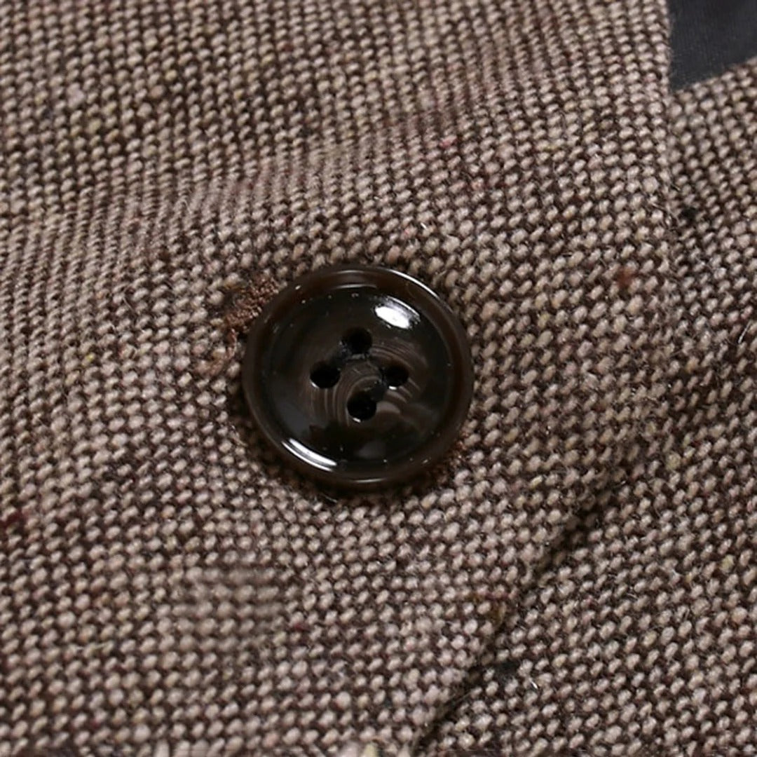 Versatile Sleeveless Layering Vest with Button Detail