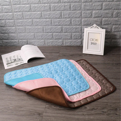 Cooling Comfort Mat with Portable Design and Washable Cover