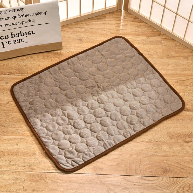 Cooling Comfort Mat with Portable Design and Washable Cover