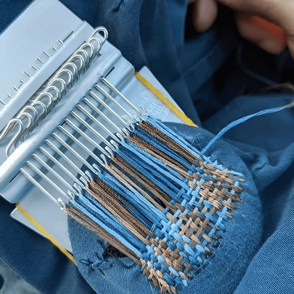 Portable Darning Loom Kit with Weaving Tools for Patchwork and Mending