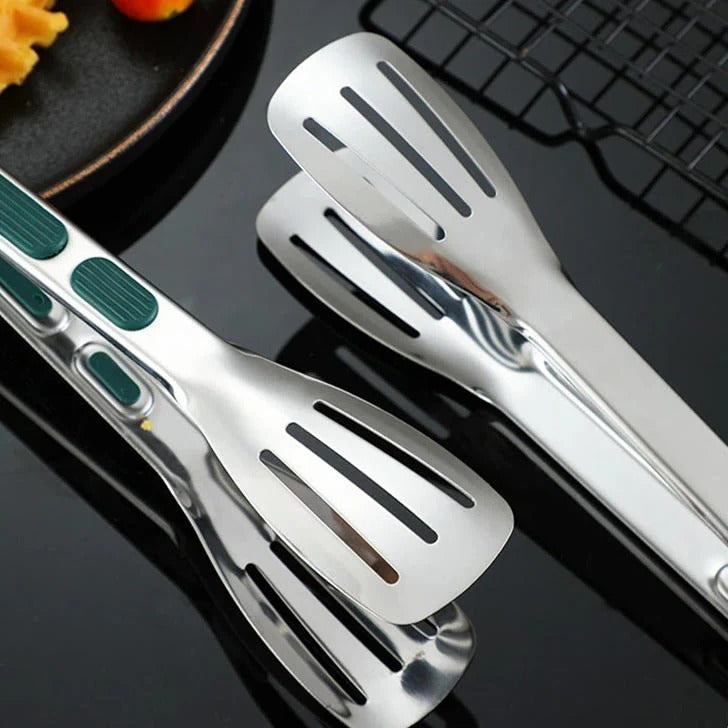 Lightweight Kitchen Tongs in Stainless Steel with Scalloped Grip