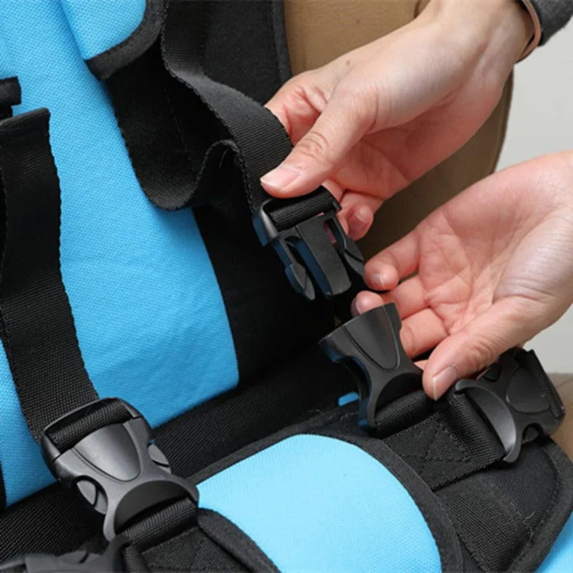 TravelBuddy Child Seat with Secure Harness and Compact Fold